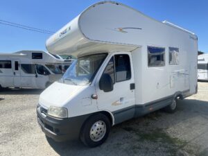 Vendita-Camper-Mansardato-Chausson-Welcome-8-a-Torino-Camping-Sofia-02