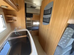 Vendita-Camper-Mansardato-Chausson-Welcome-8-a-Torino-Camping-Sofia-07
