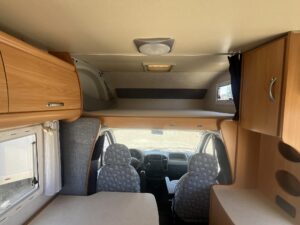Vendita-Camper-Mansardato-Chausson-Welcome-8-a-Torino-Camping-Sofia-08