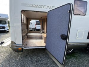 camper-semintegrale-a-torino-in-vendita-usato-giottiline-siena-330-previlege-06