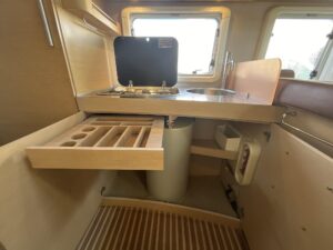 camper-semintegrale-a-torino-in-vendita-usato-giottiline-siena-330-previlege-19