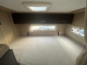 camper-semintegrale-x-til-garage-in-vendita-a-torino-da-camping-sofia-06