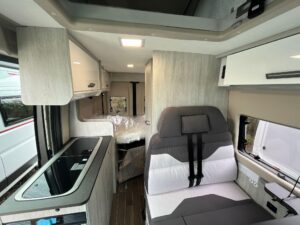 camping-sofia-van-furgonato-nuovo-in-vendita-a-torino-roller-team-livingstore-k2-sport-limited-06