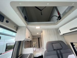 camping-sofia-van-furgonato-nuovo-in-vendita-a-torino-roller-team-livingstore-k2-sport-limited-08
