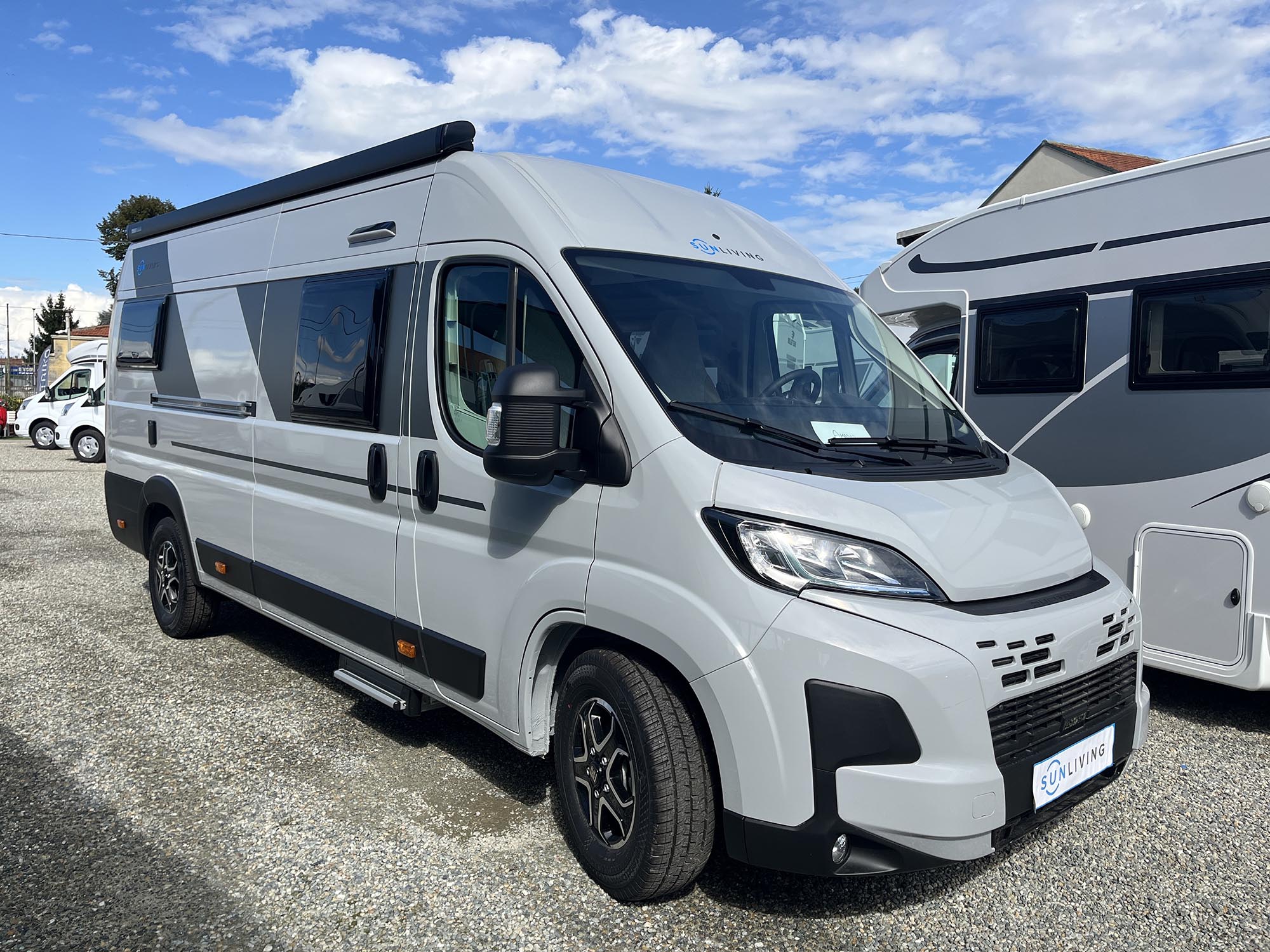 camping-sofia-vendita-camper-nuovo-furgonato-sun-living-v-65-gx-a-torino-01