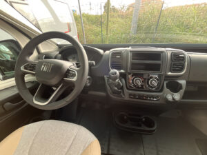 camping-sofia-vendita-camper-nuovo-furgonato-sun-living-v-65-gx-a-torino-07