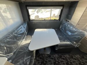 camping-sofia-vendita-caravan-a-torino-adria-altea-432-px-07