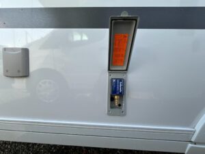 camping-sofia-vendita-caravan-adria-alpina-663-ht-04