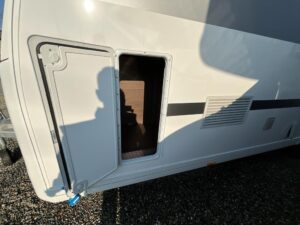 camping-sofia-vendita-caravan-adria-alpina-663-ht-07