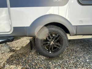 vendita-a-torino-caravan-adria-action-391-lh-sport-camping-sofia-08