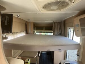 vendita-camper-semintegrale-rimor-blucamp-20-plus-a-torino-da-camping-sofia-16