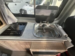 vendita-van-furgonato-volkswagen-california-t6-ocean-a-torino-usato-da-camping-sofia-09