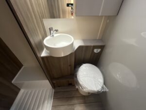 DJI_20251117_164247_392