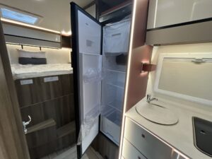 DJI_20251118_163256_086