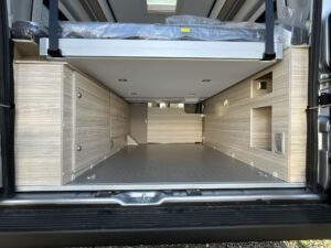 camping-sofia-in-vendita-van-furgonato-nuovo-a-torino-adria-twin-plus-640-sgx-06
