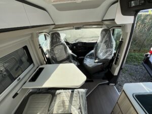 camping-sofia-in-vendita-van-furgonato-nuovo-a-torino-adria-twin-plus-640-sgx-21